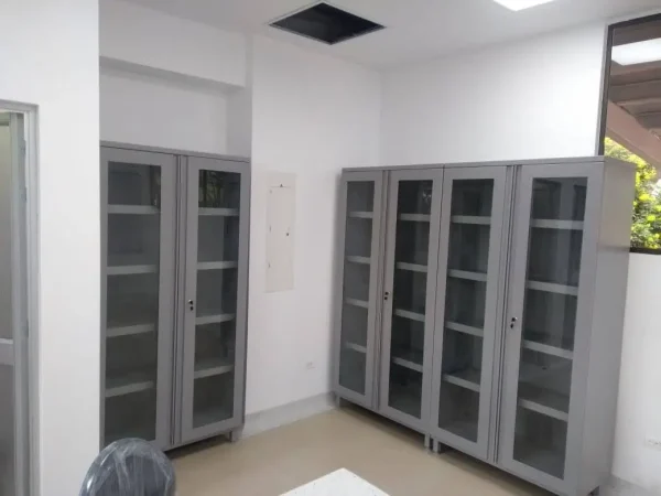 Geométrica Modular SAS - Muebles de puertas batientes