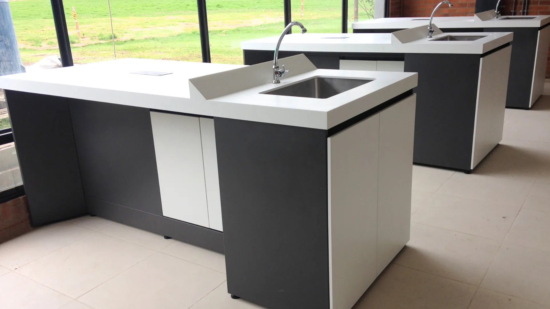 Geométrica Modular - Amoblamiento para Laboratorio - productos 2