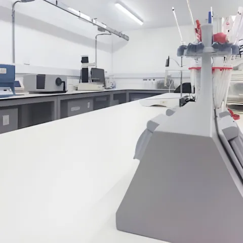 Geométrica Modular - Soluciones Espacios Corporativos, Amoblamiento para Laboratorio