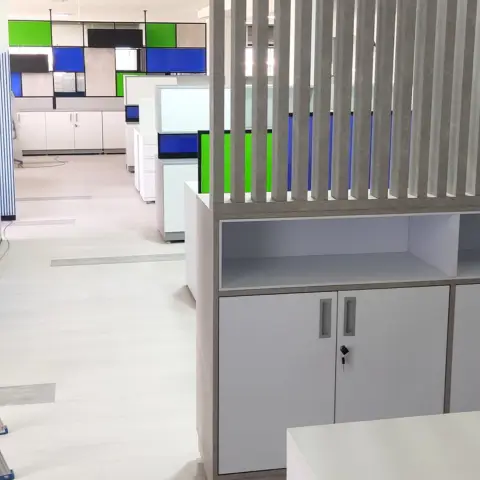 Geometrica-Modular-Soluciones-Amoblamiento-para-Oficinas-3.webp